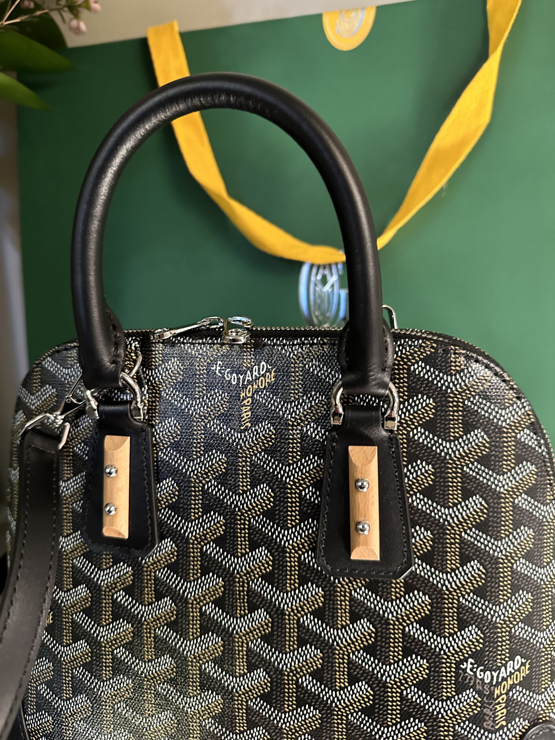 Saïgon leather mini bag Goyard Black in Leather - 37396105