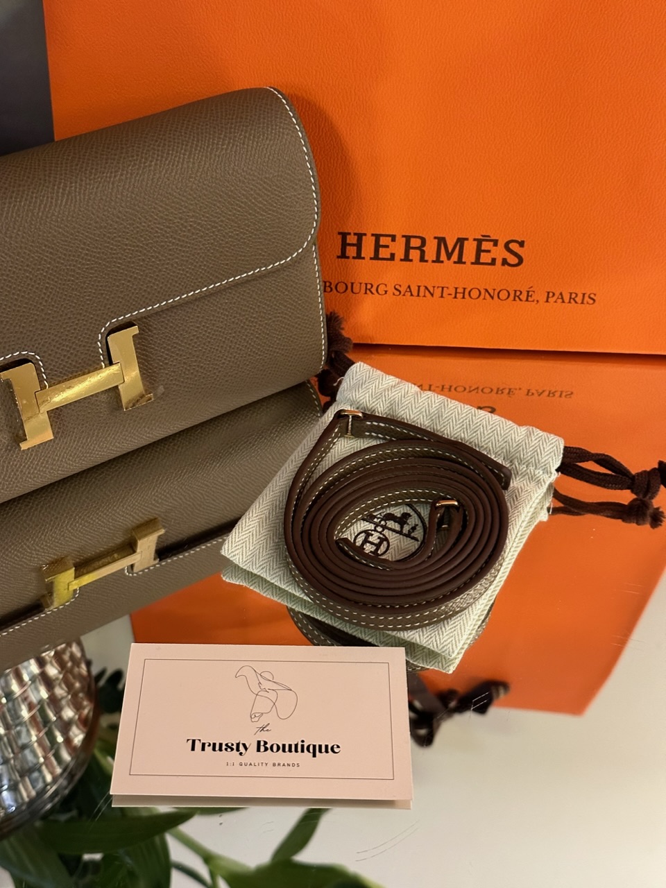 Hermès Constance Long to Go Wallet