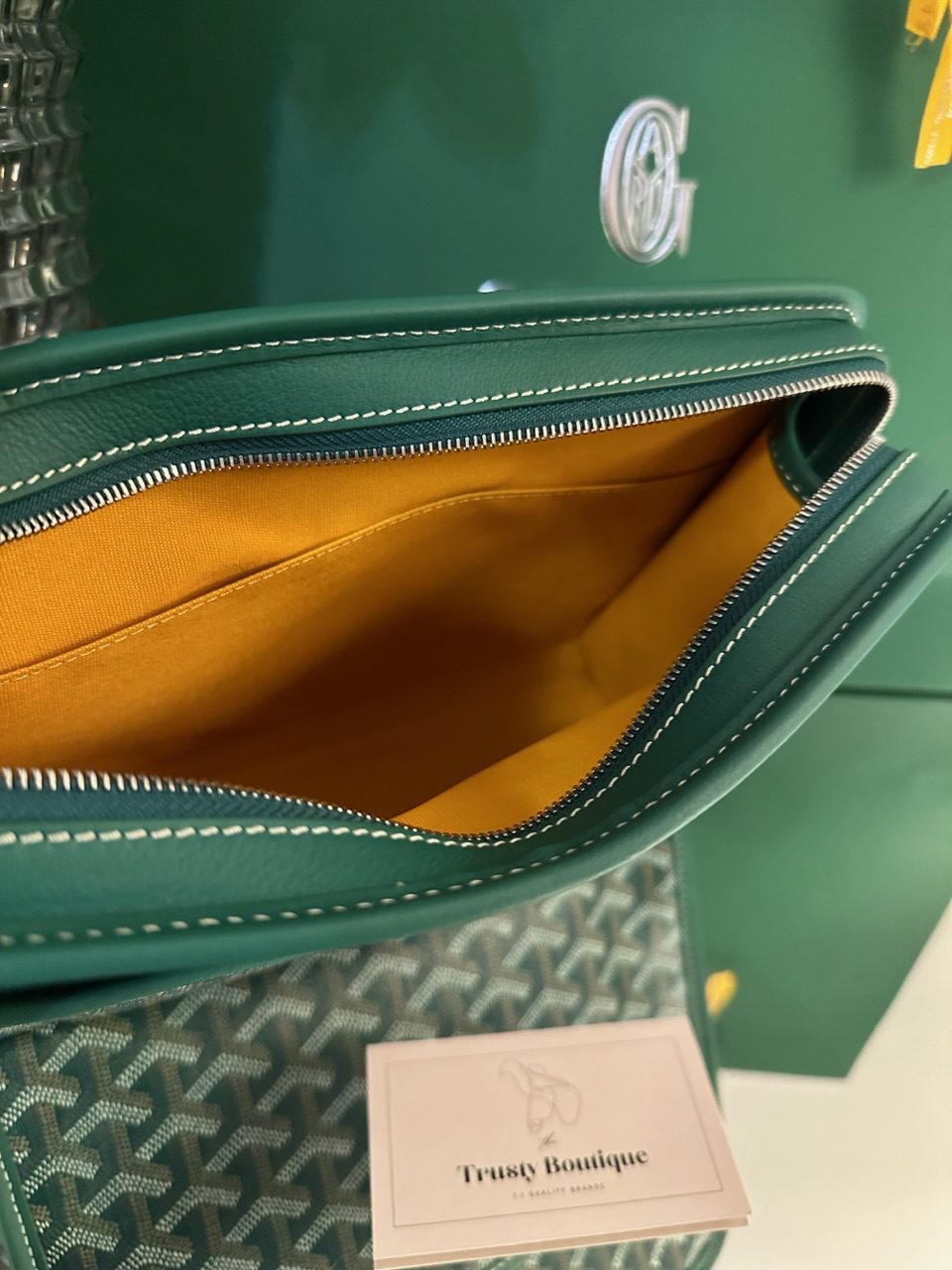 Goyard Green Jouvence MM Toiletry Bag – Trusty